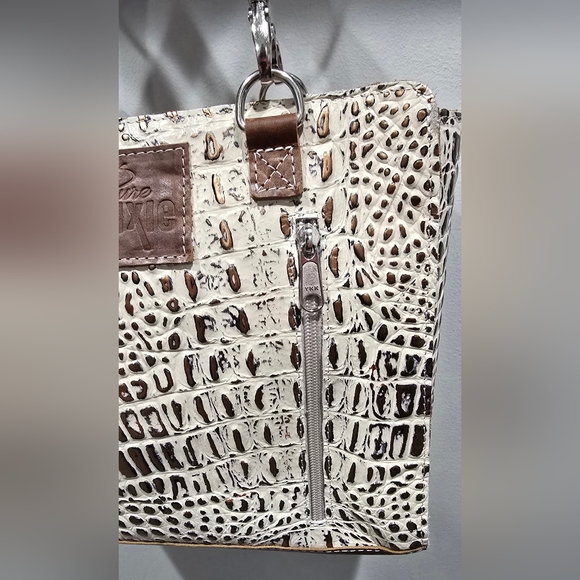 Pure Dixie Dundee Ambition Carry/Conceal Croc Embossed Leather Satchel - Picture 5 of 10